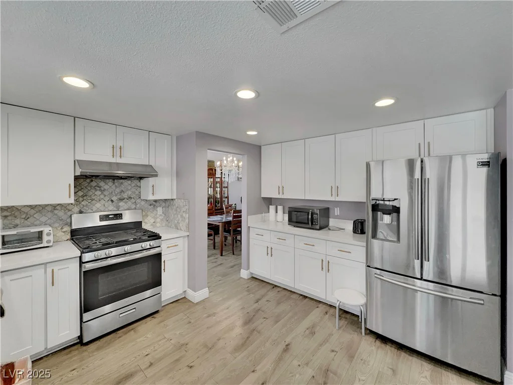 4727 Siegfried, Las Vegas, NV 89147
