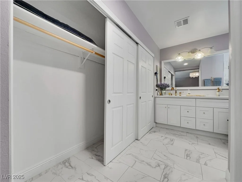 4727 Siegfried, Las Vegas, NV 89147