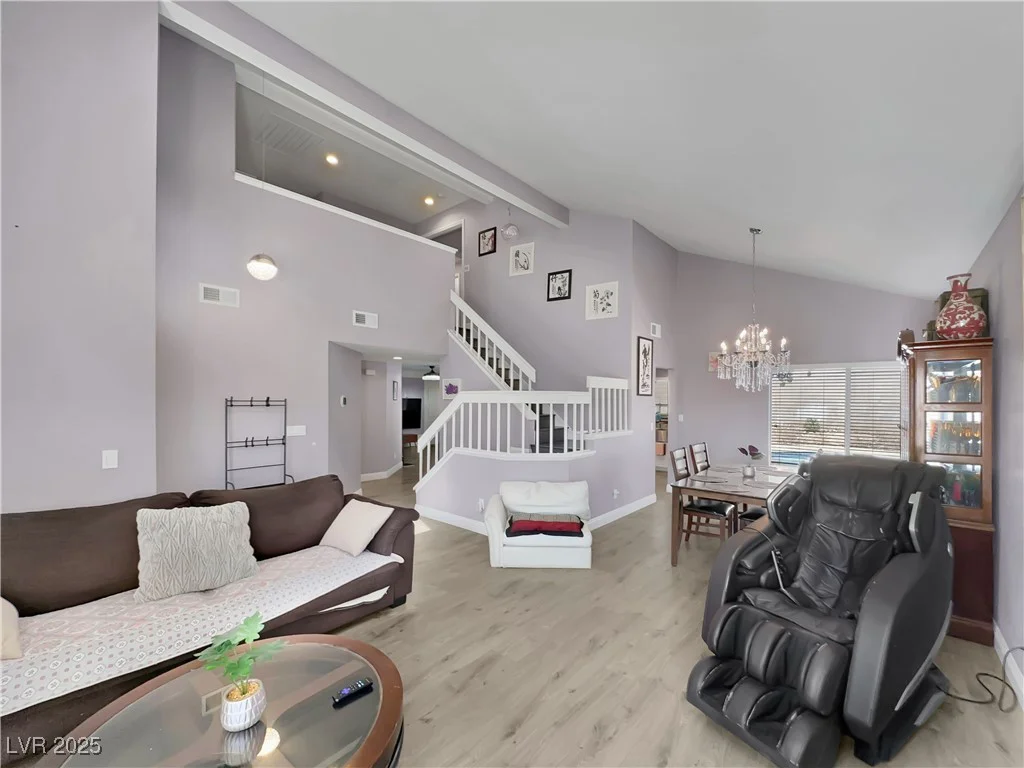 4727 Siegfried, Las Vegas, NV 89147