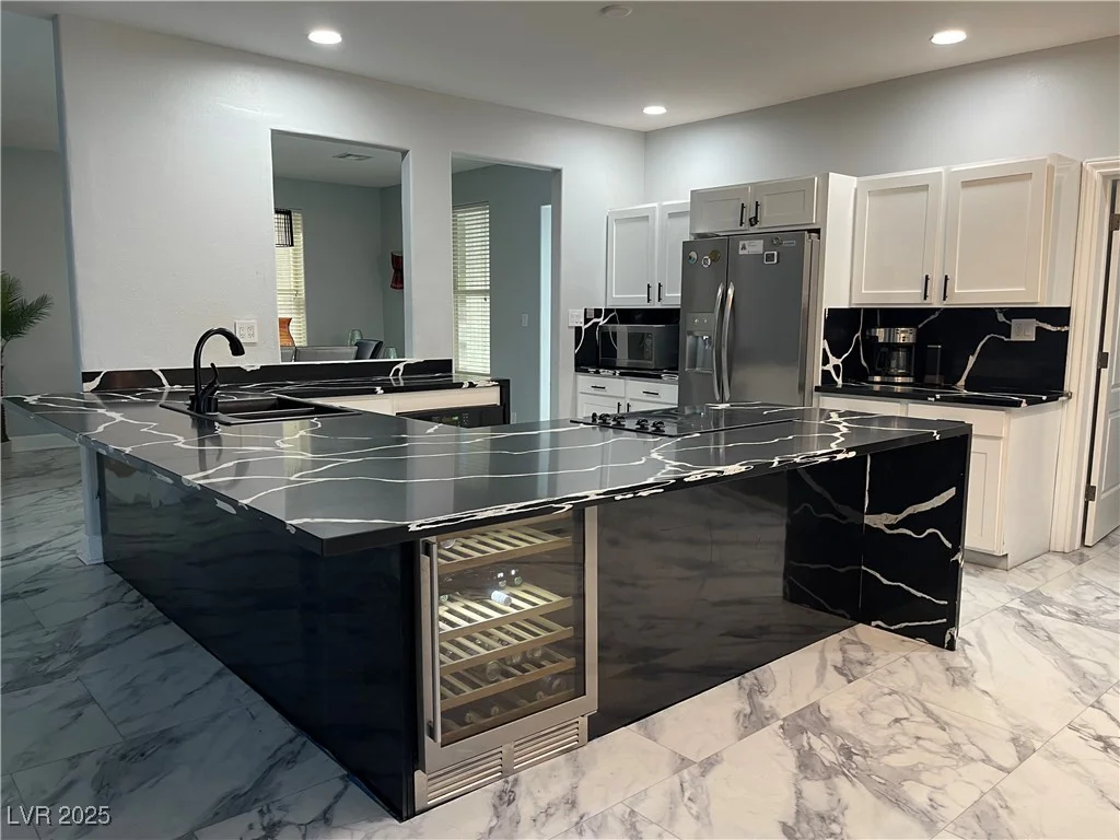 6480 Oquendo, Las Vegas, NV 89118