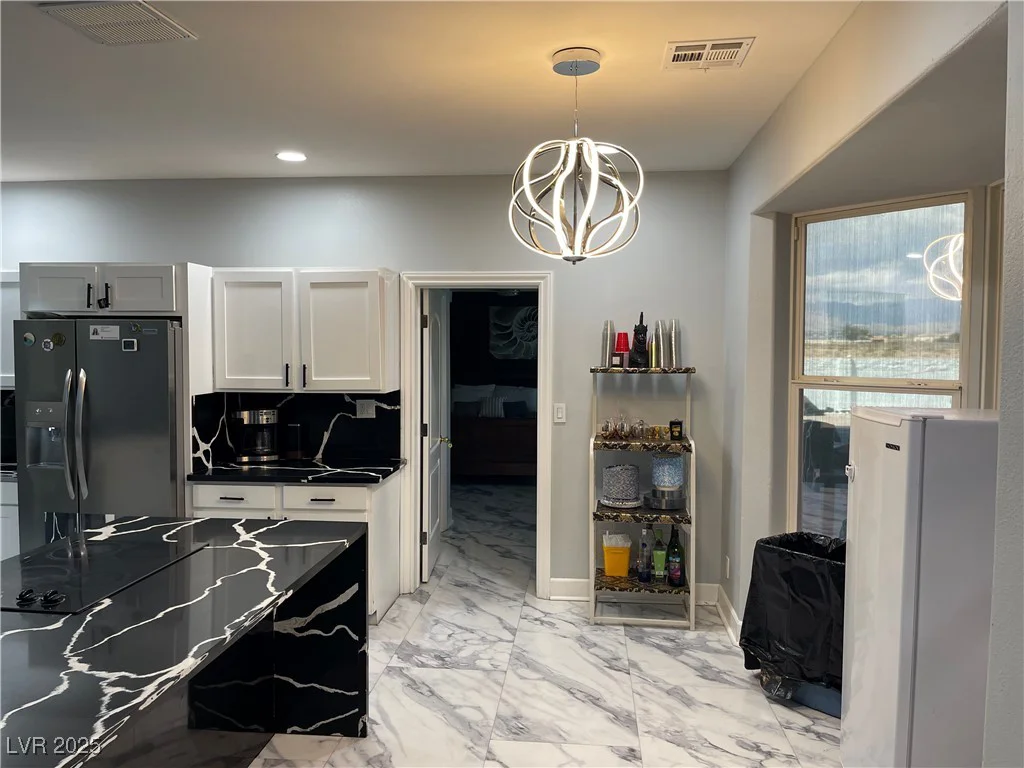 6480 Oquendo, Las Vegas, NV 89118