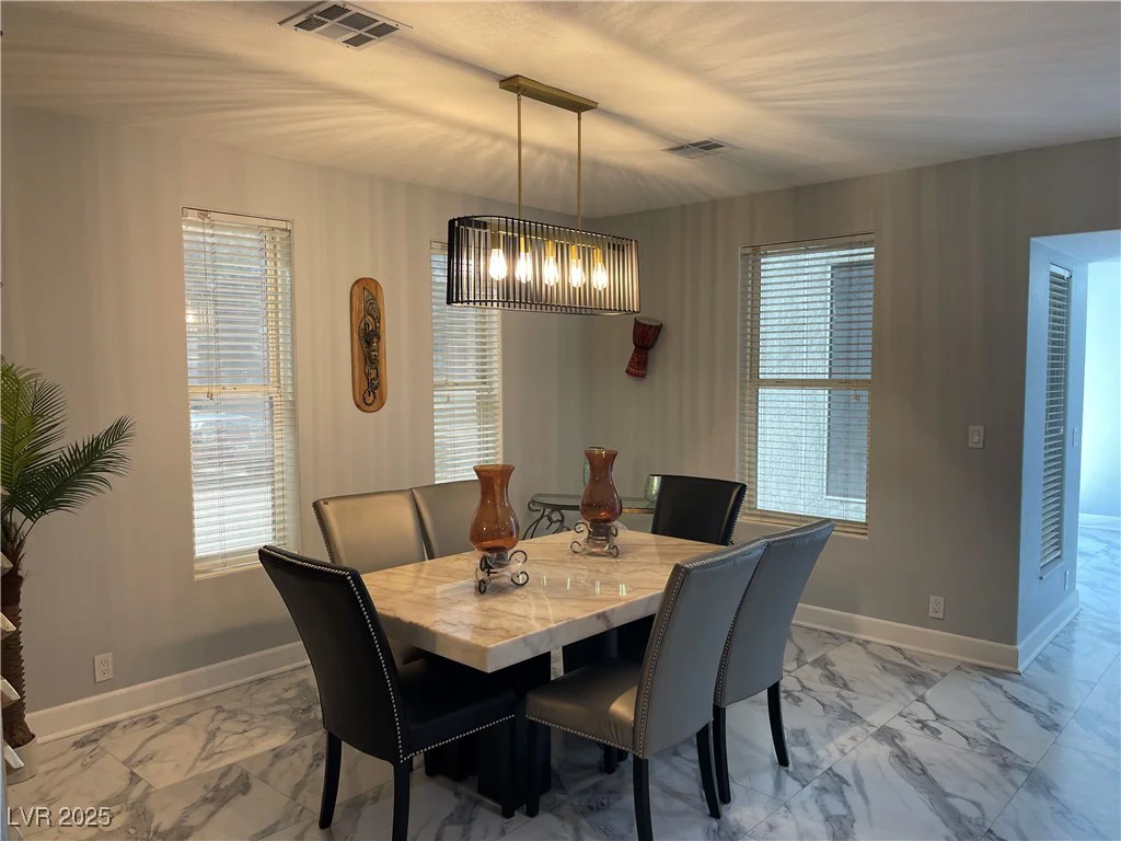 6480 Oquendo, Las Vegas, NV 89118