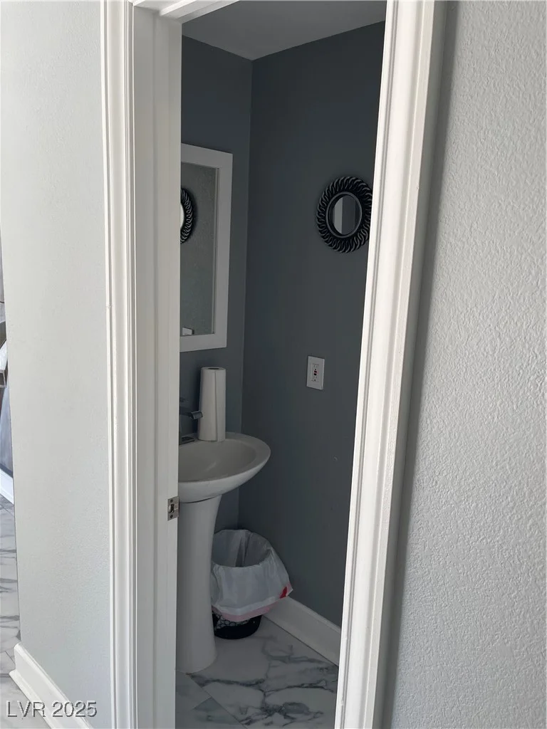 6480 Oquendo, Las Vegas, NV 89118