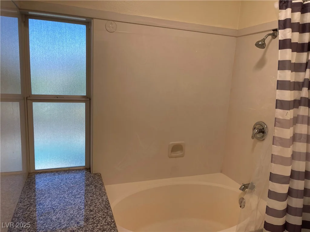 6480 Oquendo, Las Vegas, NV 89118