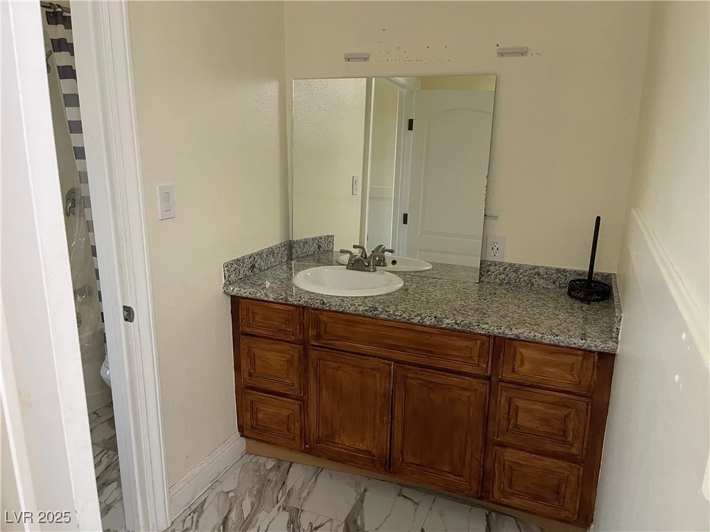 6480 Oquendo, Las Vegas, NV 89118