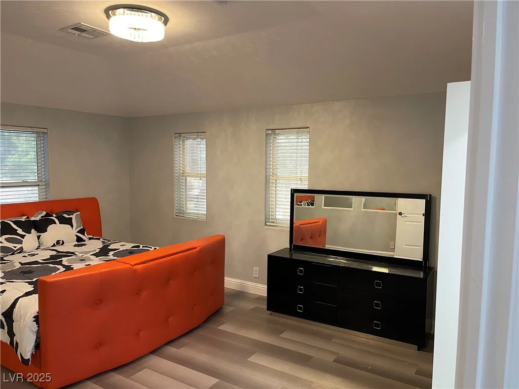 6480 Oquendo, Las Vegas, NV 89118