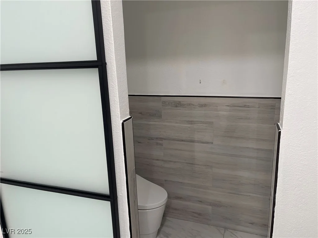 6480 Oquendo, Las Vegas, NV 89118