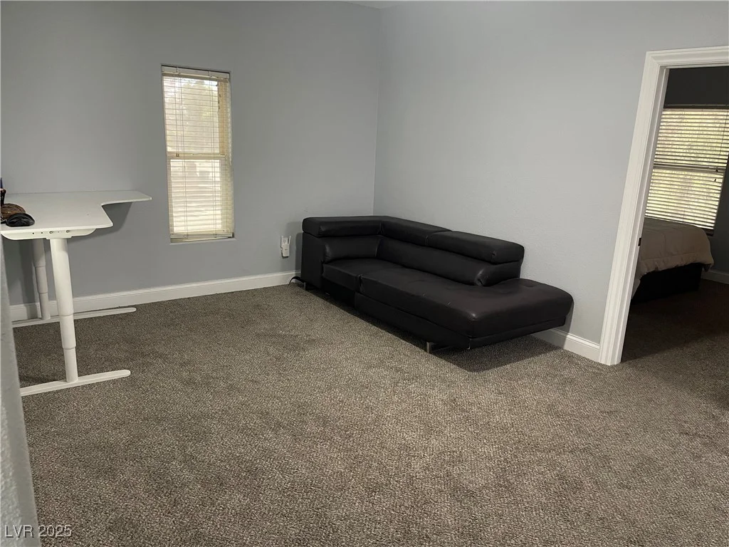 6480 Oquendo, Las Vegas, NV 89118