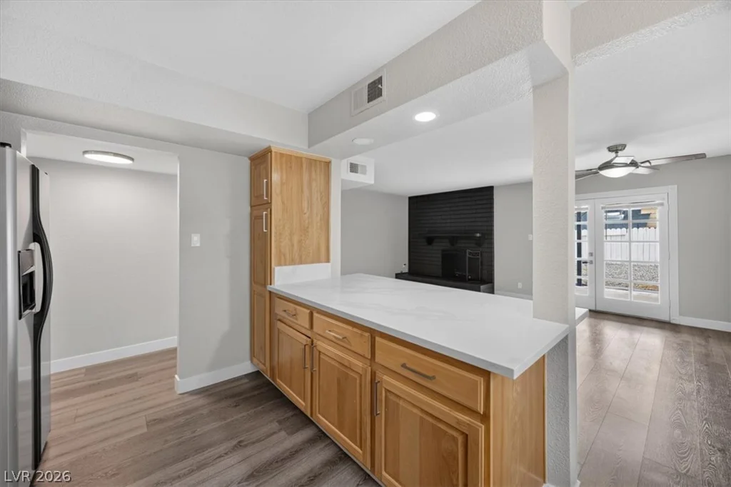 809 Peacock, Las Vegas, NV 89145