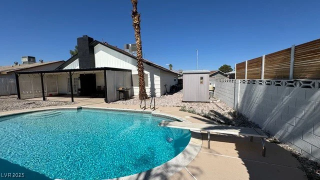 809 Peacock, Las Vegas, NV 89145
