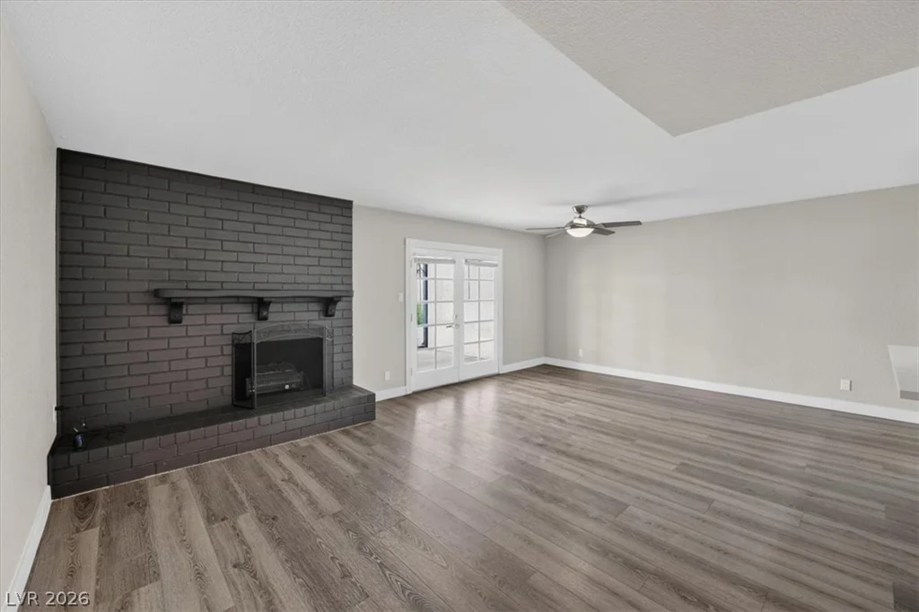 809 Peacock, Las Vegas, NV 89145