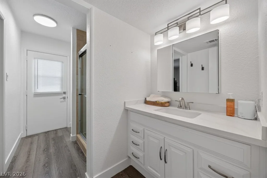809 Peacock, Las Vegas, NV 89145