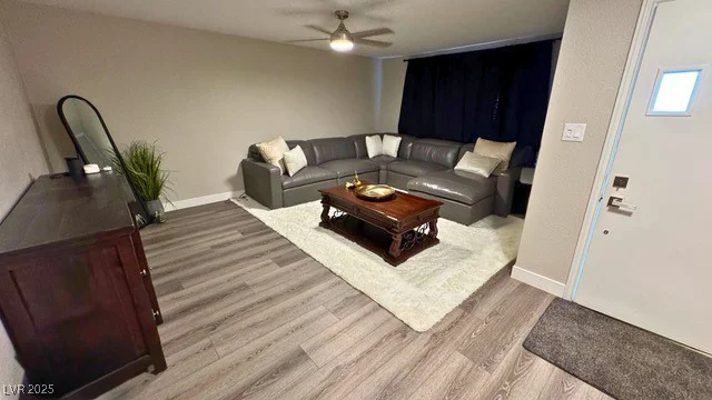 809 Peacock, Las Vegas, NV 89145