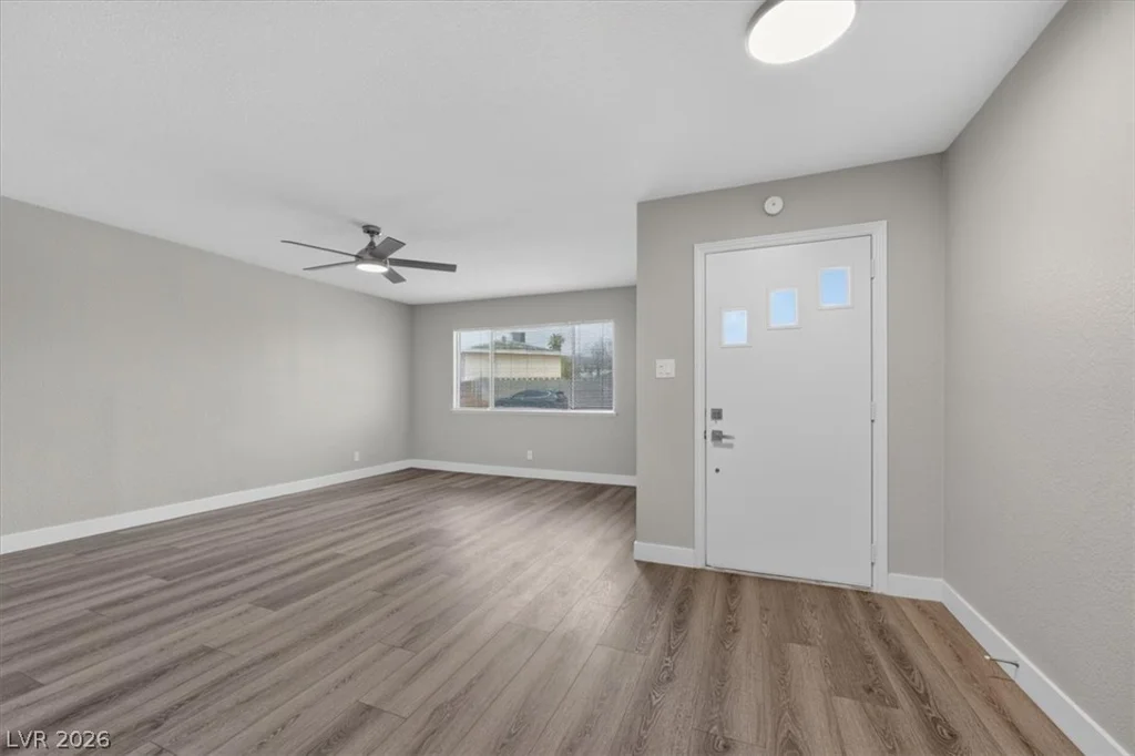 809 Peacock, Las Vegas, NV 89145