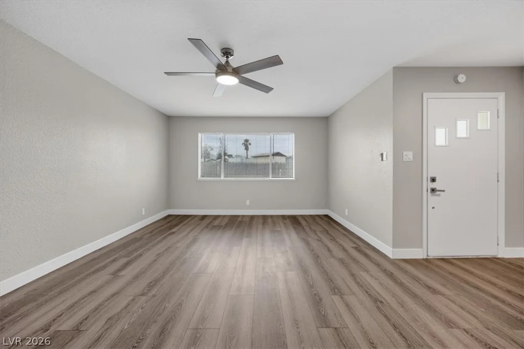809 Peacock, Las Vegas, NV 89145