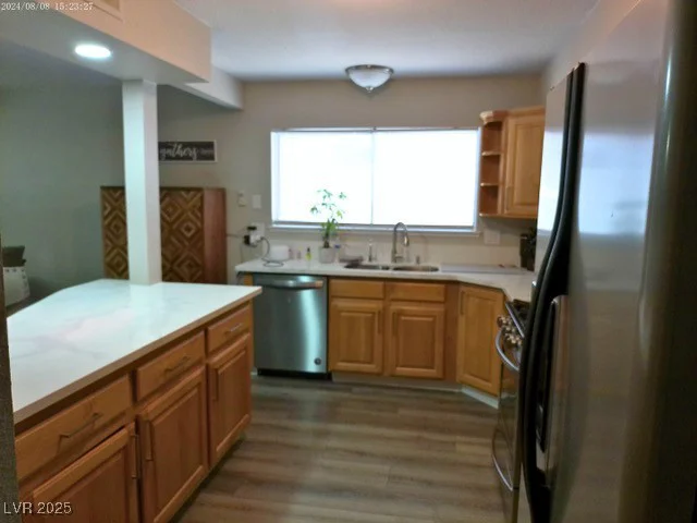 809 Peacock, Las Vegas, NV 89145