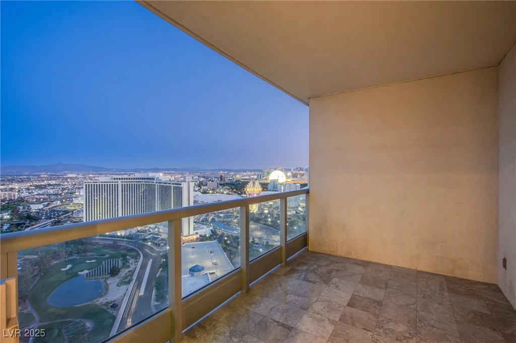 322 Karen, Las Vegas, NV 89109