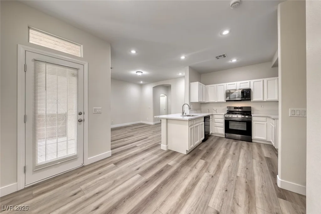 6554 Roundstone Bog, Las Vegas, NV 89139