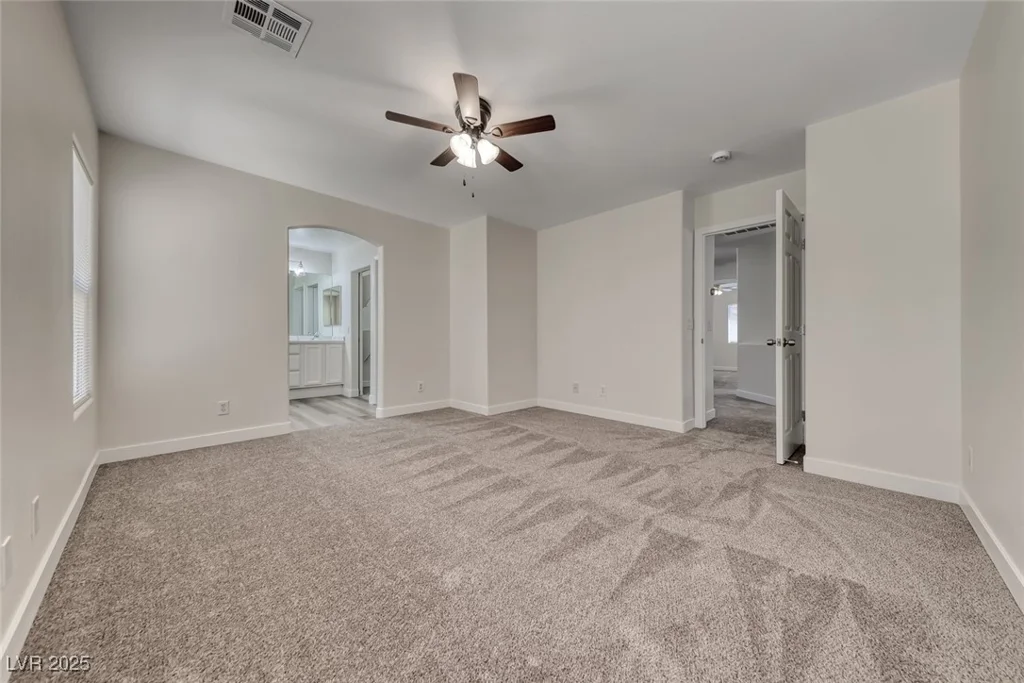 6554 Roundstone Bog, Las Vegas, NV 89139