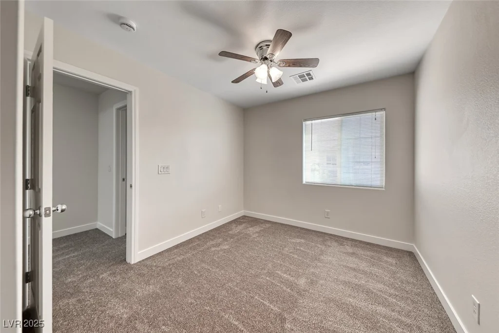 6554 Roundstone Bog, Las Vegas, NV 89139