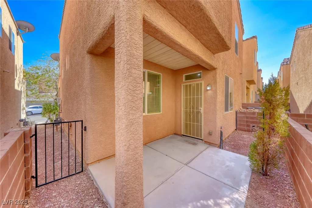 6554 Roundstone Bog, Las Vegas, NV 89139