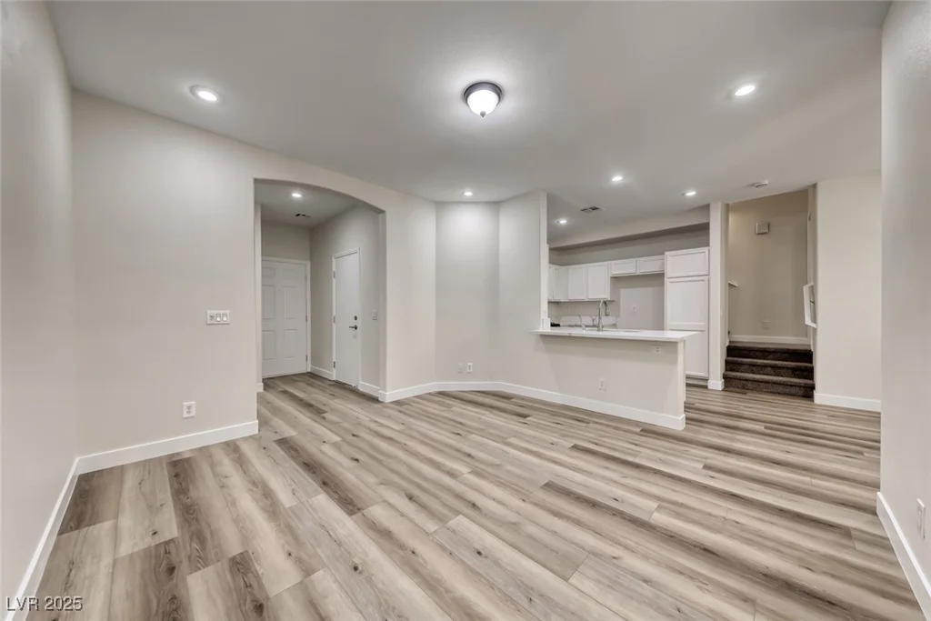 6554 Roundstone Bog, Las Vegas, NV 89139