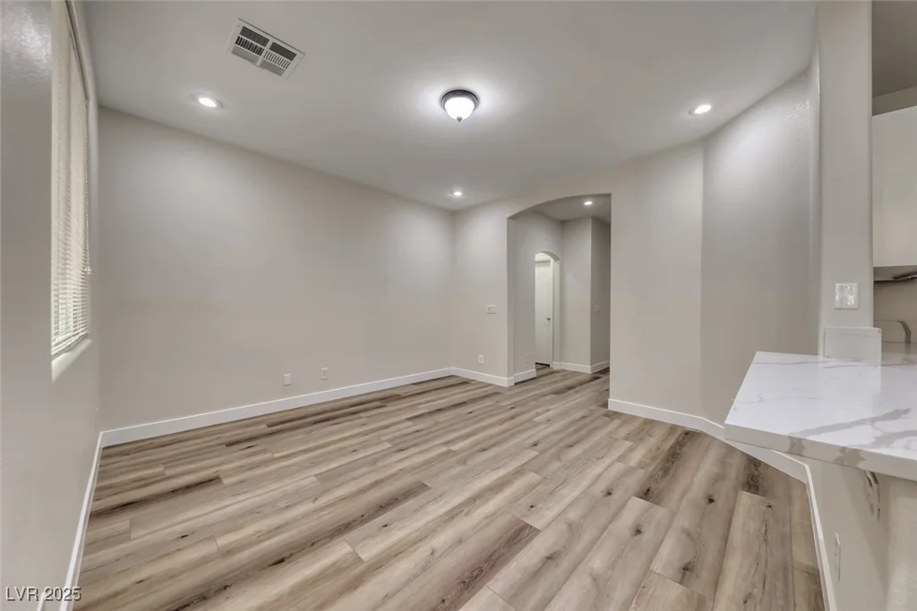 6554 Roundstone Bog, Las Vegas, NV 89139
