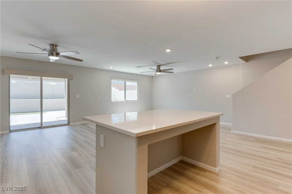 9539 Wayfarer Seek, Las Vegas, NV 89139
