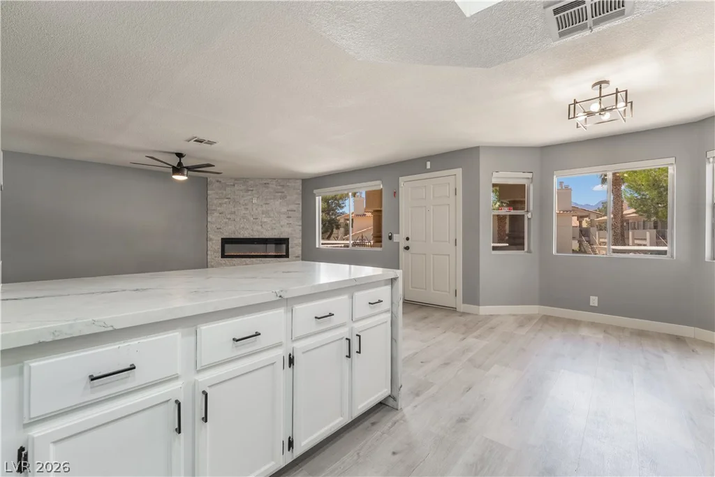 936 Boulder Mesa, Las Vegas, NV 89128