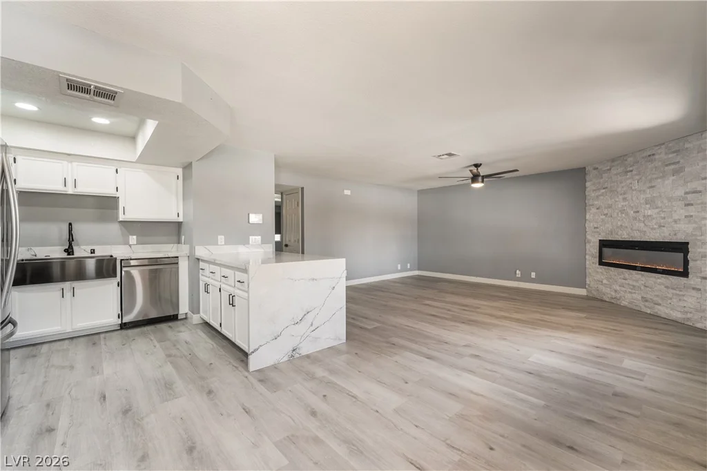 936 Boulder Mesa, Las Vegas, NV 89128