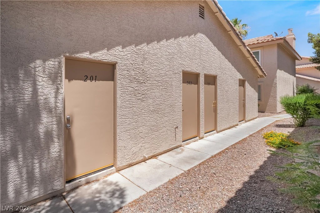 936 Boulder Mesa, Las Vegas, NV 89128
