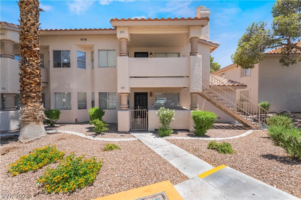 936 Boulder Mesa, Las Vegas, NV 89128