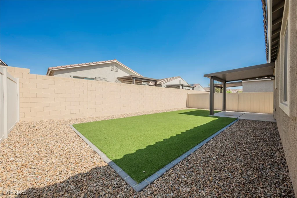 210 Mountain Cedar, North Las Vegas, NV 89031