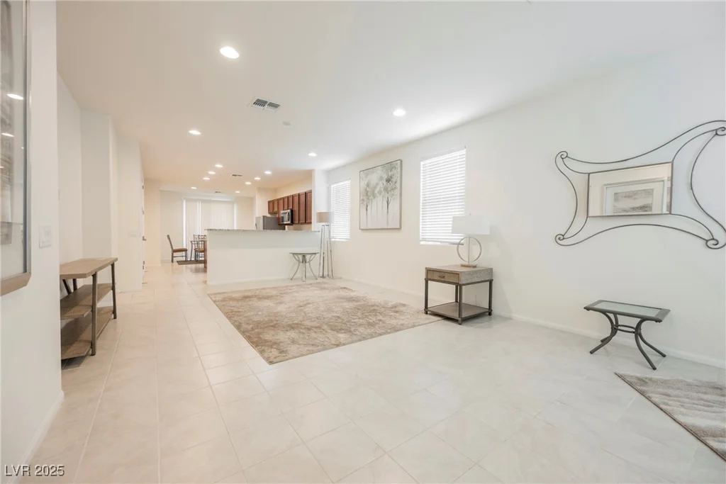 210 Mountain Cedar, North Las Vegas, NV 89031