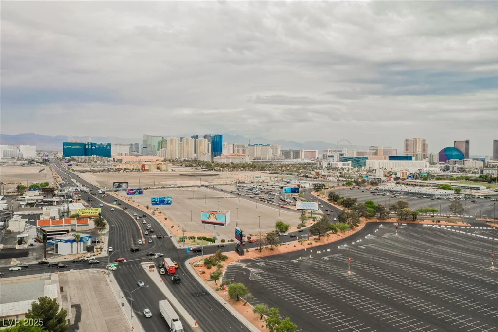 4670 Monterey, Las Vegas, NV 89169