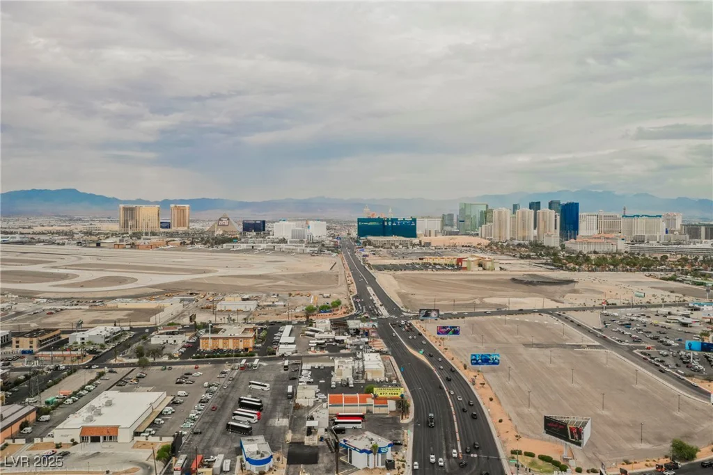 4670 Monterey, Las Vegas, NV 89169