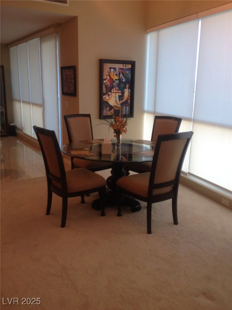 4575 Dean Martin, Las Vegas, NV 89103