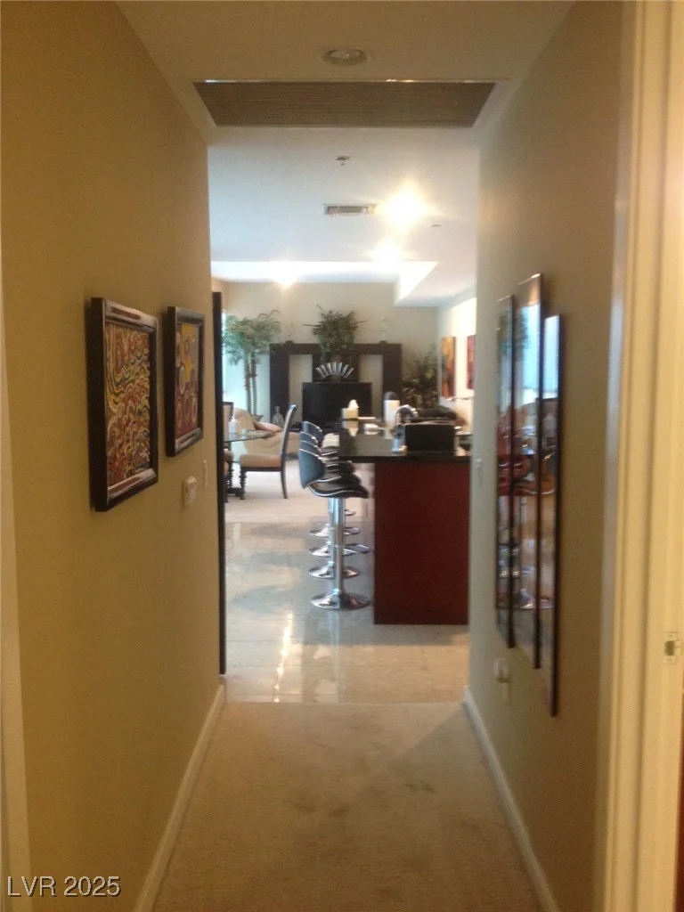 4575 Dean Martin, Las Vegas, NV 89103