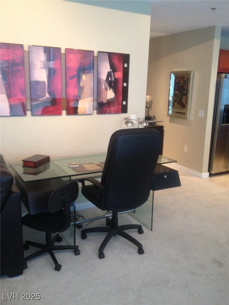 4575 Dean Martin, Las Vegas, NV 89103
