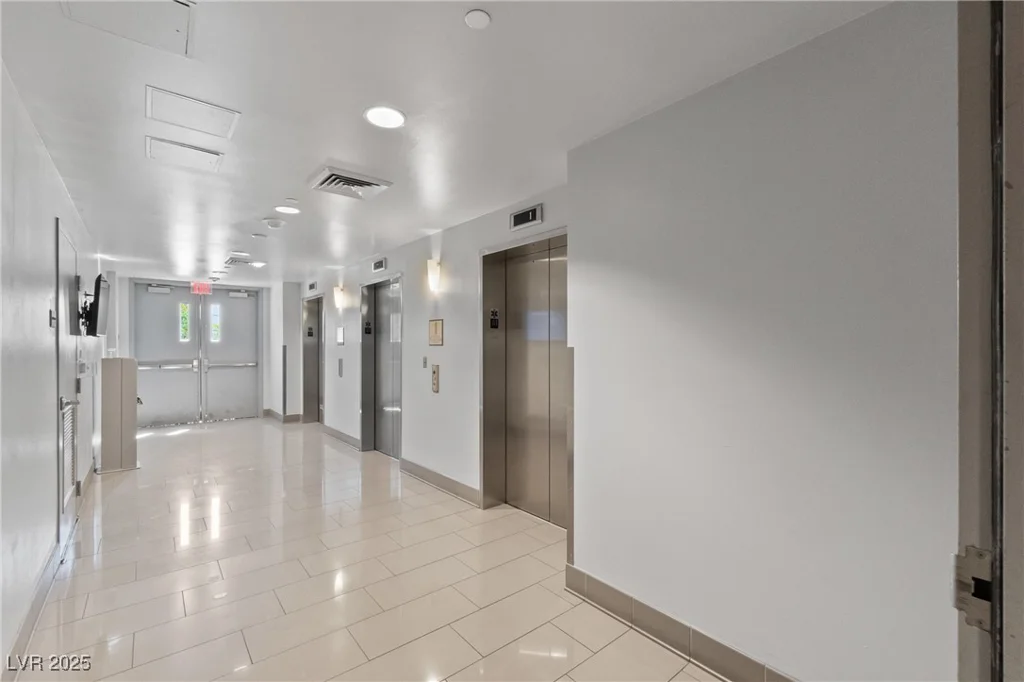 8255 Las Vegas, Las Vegas, NV 89123