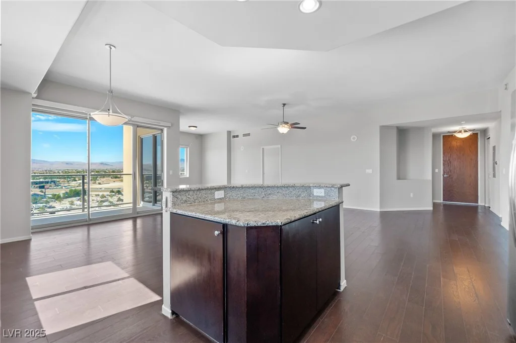 8255 Las Vegas, Las Vegas, NV 89123