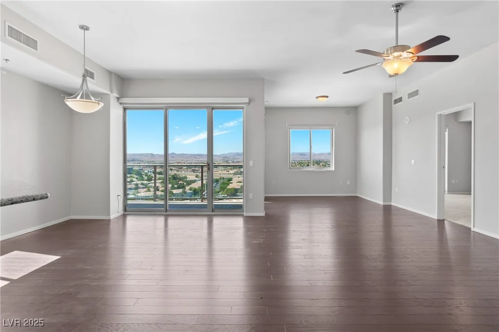 8255 Las Vegas, Las Vegas, NV 89123