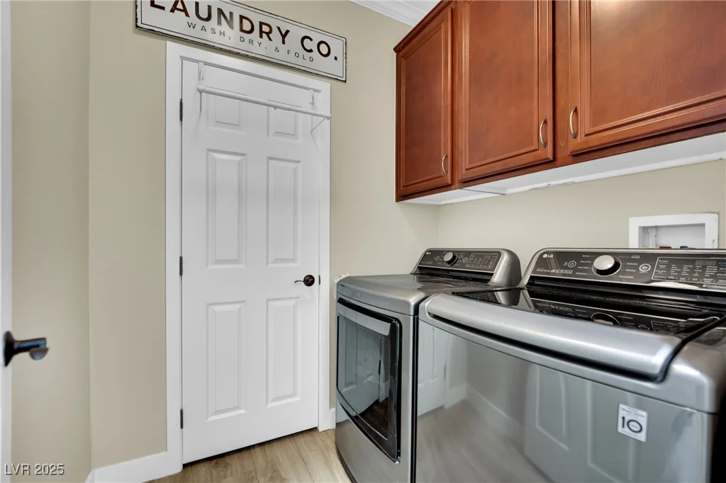 7459 Great Victoria, Las Vegas, NV 89179