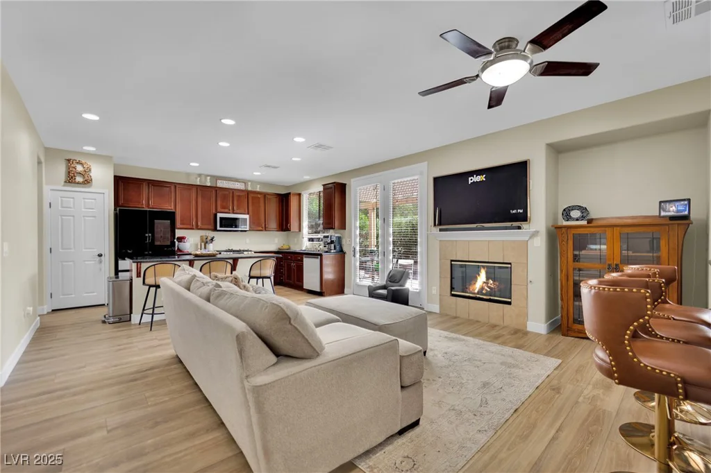7459 Great Victoria, Las Vegas, NV 89179