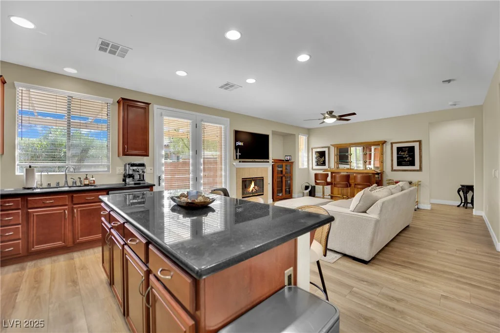 7459 Great Victoria, Las Vegas, NV 89179