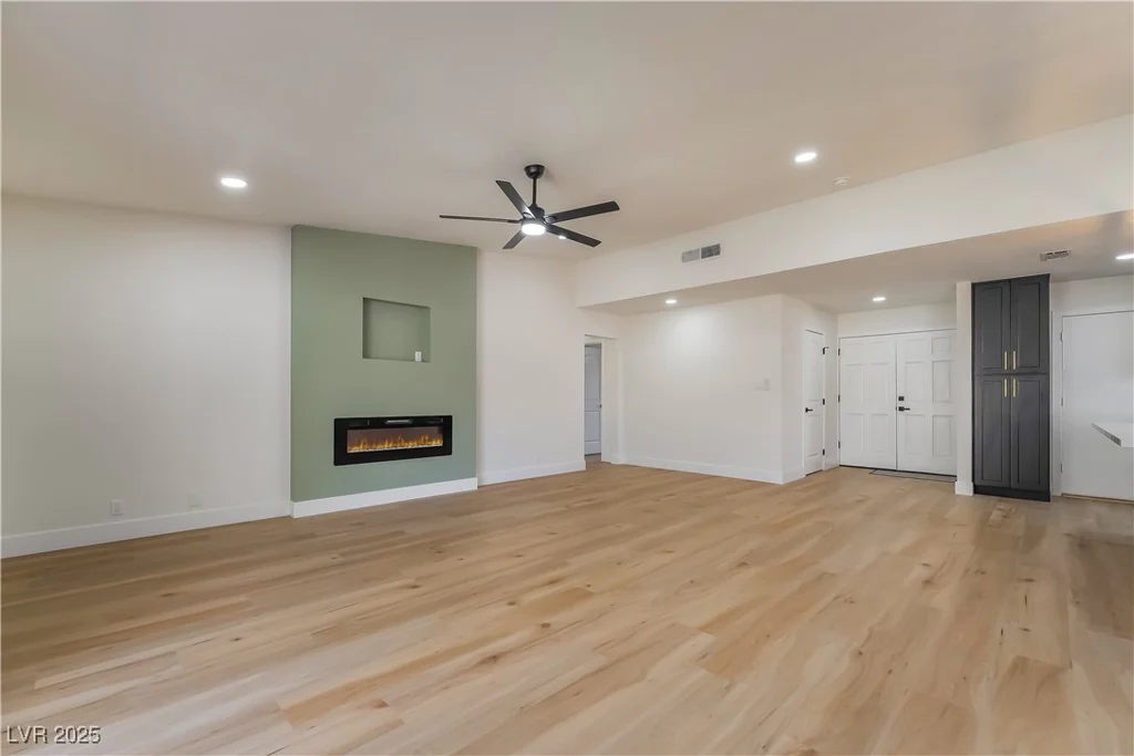 2700 Osborne, Henderson, NV 89014