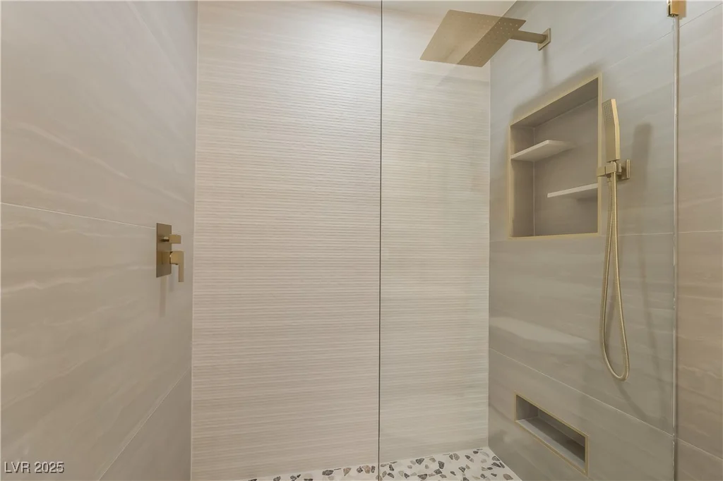 2700 Osborne, Henderson, NV 89014