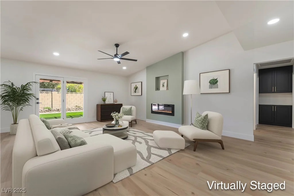 2700 Osborne, Henderson, NV 89014