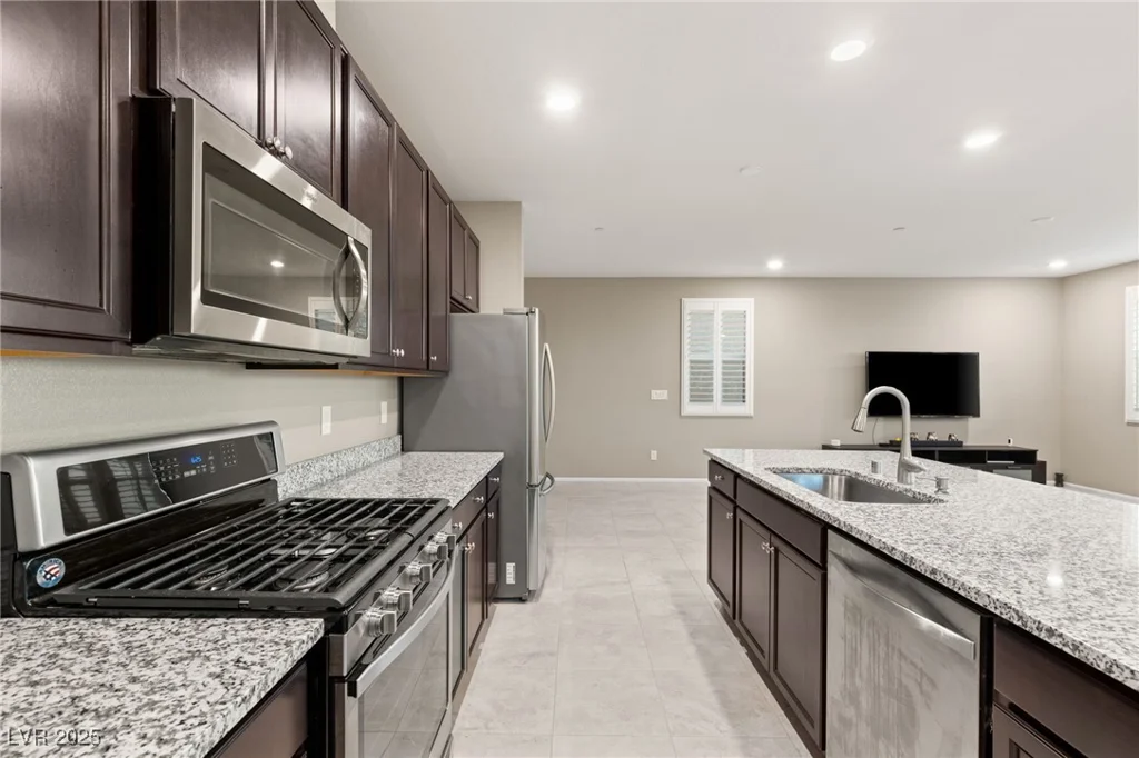 964 Midnight View, Henderson, NV 89015