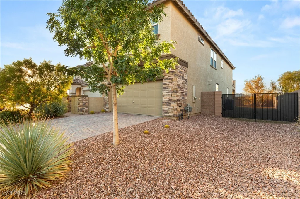 964 Midnight View, Henderson, NV 89015